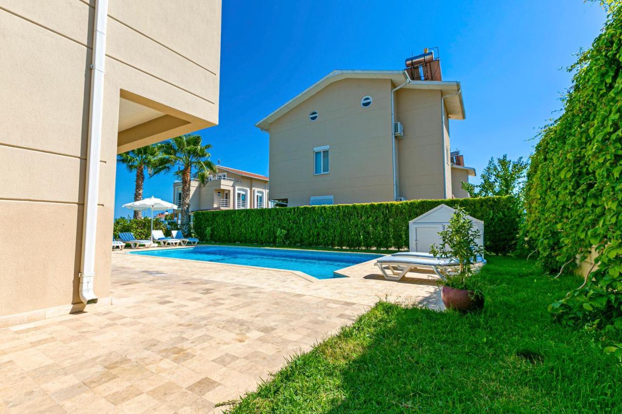 Paradise Town Villa Beltania Belek Exterior photo